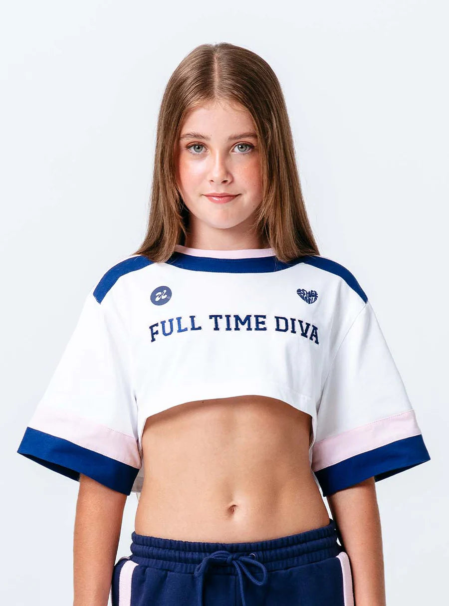 UPSTAGE – Diva College Crop Top