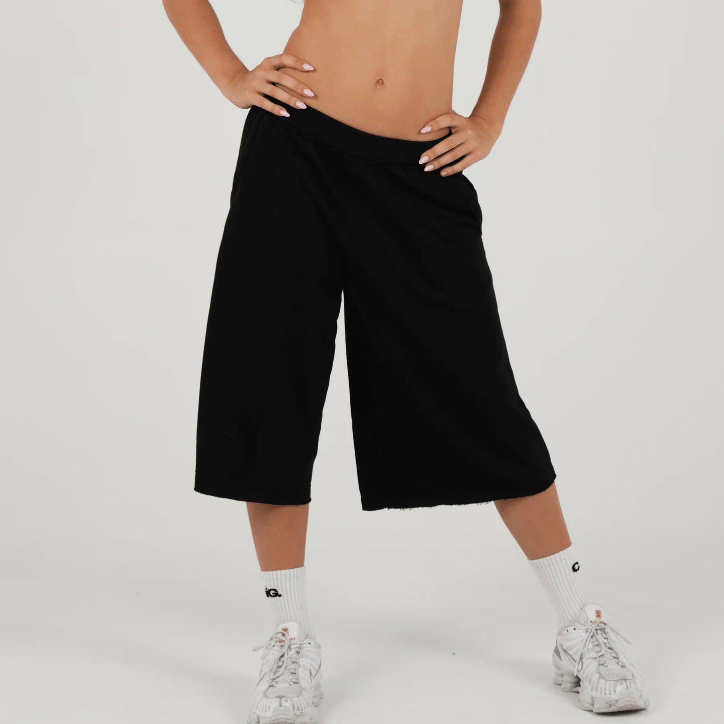 Cosi G - Chill 3/4 Shorts